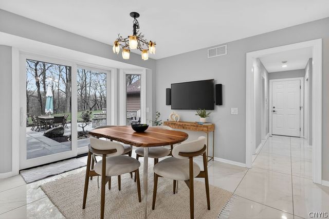 7979 Oak Brook Circle, Victor, NY 14534