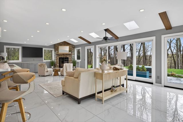 7979 Oak Brook Circle, Victor, NY 14534