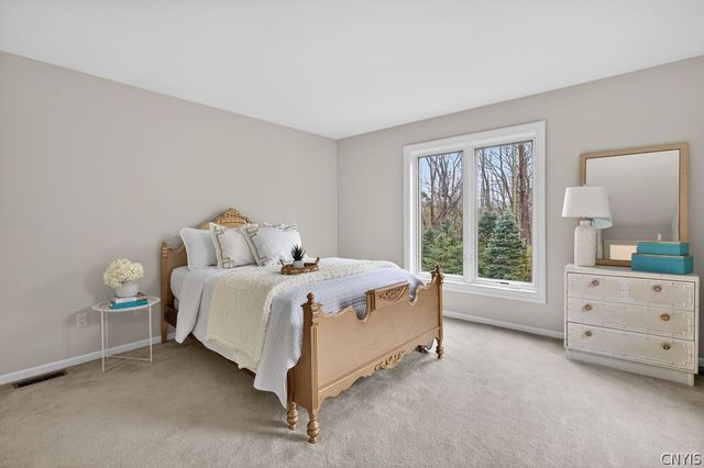 7979 Oak Brook Circle, Victor, NY 14534