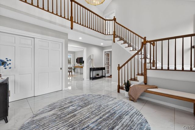 7979 Oak Brook Circle, Victor, NY 14534