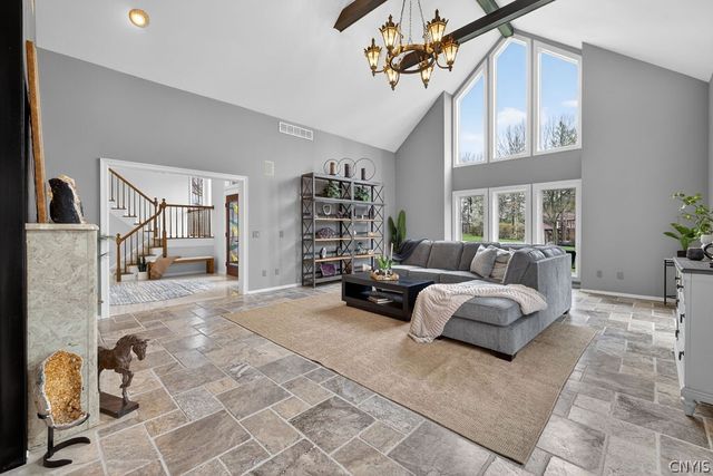 7979 Oak Brook Circle, Victor, NY 14534