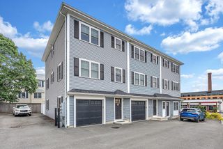 3 Lowell St 1, Waltham, MA 02453