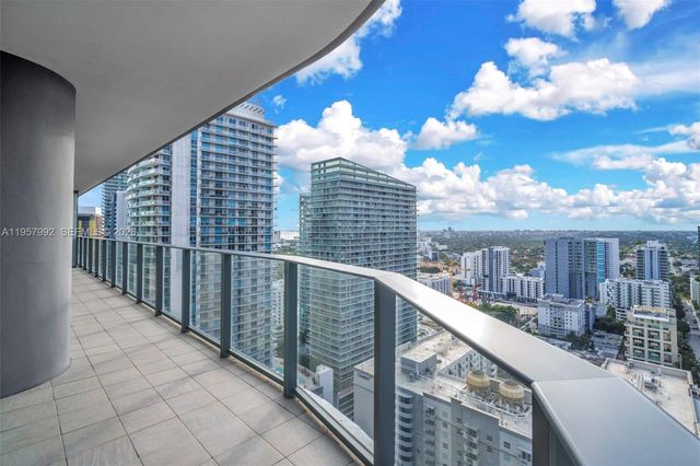 1000 Brickell Plz 3112, Miami, FL 33131