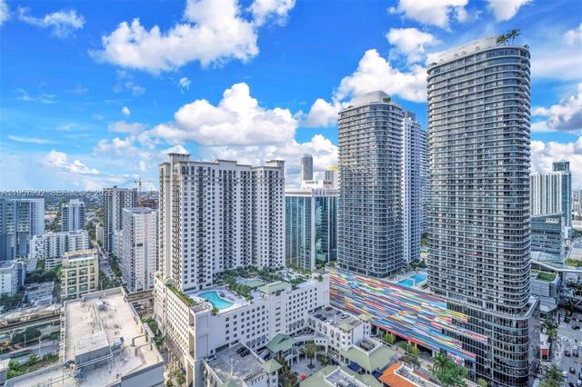 1000 Brickell Plz 3112, Miami, FL 33131