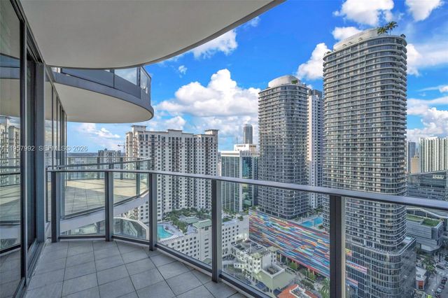 1000 Brickell Plz 3112, Miami, FL 33131