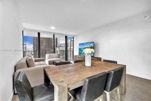 1000 Brickell Plz 3112, Miami, FL 33131