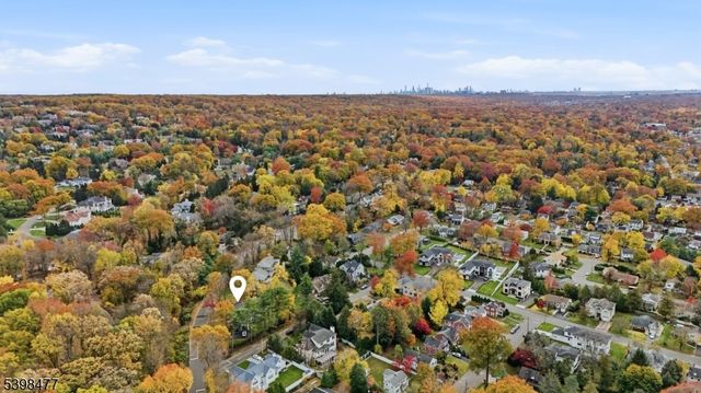 121 Engle St, Cresskill Boro, NJ 07626