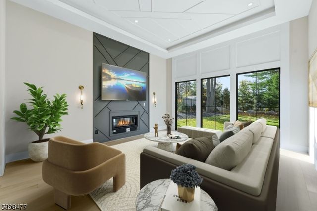 121 Engle St, Cresskill Boro, NJ 07626