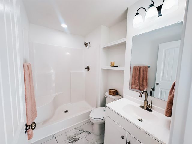 384 Edgefield Street, Chesnee, SC 29323