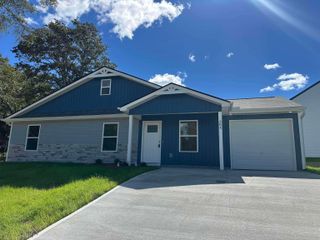 384 Edgefield Street, Chesnee, SC 29323