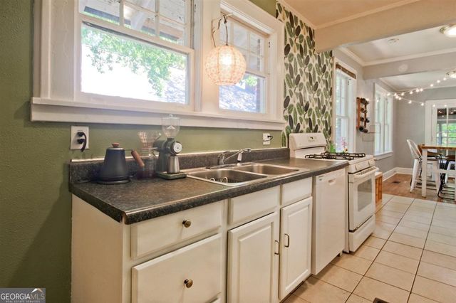1405 Hartford Avenue SW, Atlanta, GA 30310