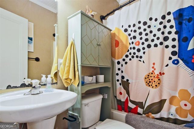 1405 Hartford Avenue SW, Atlanta, GA 30310