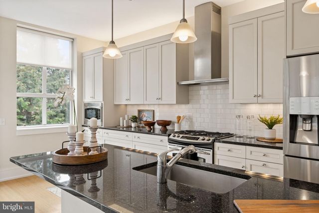 326 IRON WORKS WAY, Wayne, PA 19087