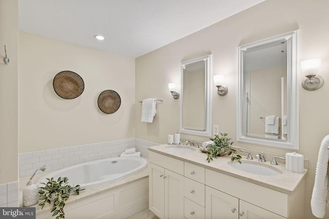 326 IRON WORKS WAY, Wayne, PA 19087