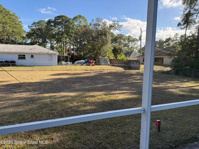 2642 Palomar Avenue SE, Palm Bay, FL 32909