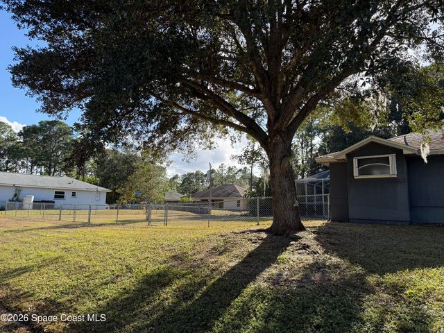 2642 Palomar Avenue SE, Palm Bay, FL 32909