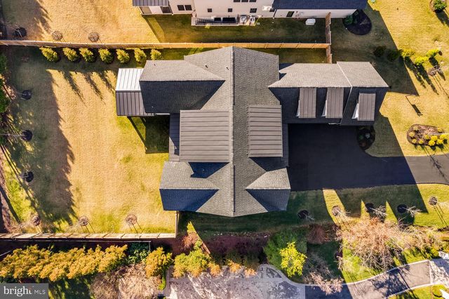 1109 INGLESIDE AVE, Mclean, VA 22101