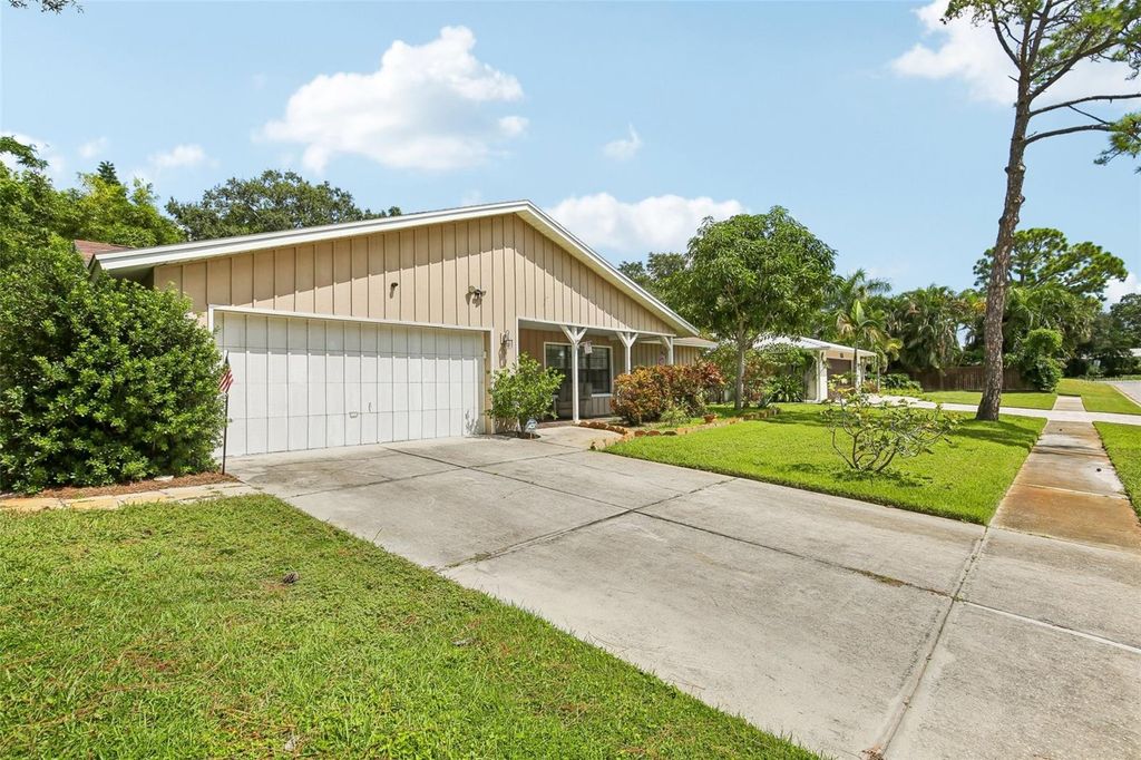14367 87TH AVENUE, Seminole, FL 33776