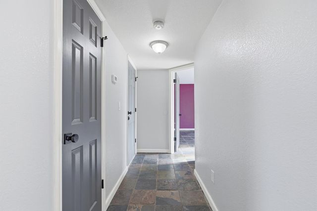 3904 Creedmoor Ave, Modesto, CA 95357