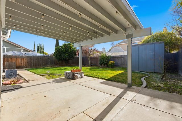 3904 Creedmoor Ave, Modesto, CA 95357