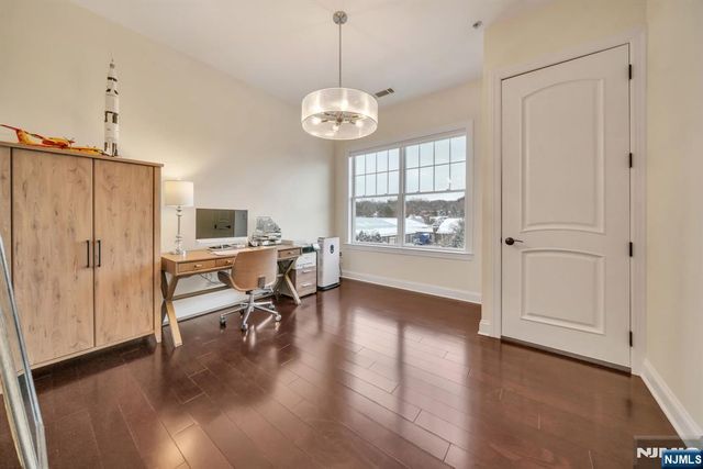 3312 The Plaza, Tenafly, NJ 07670