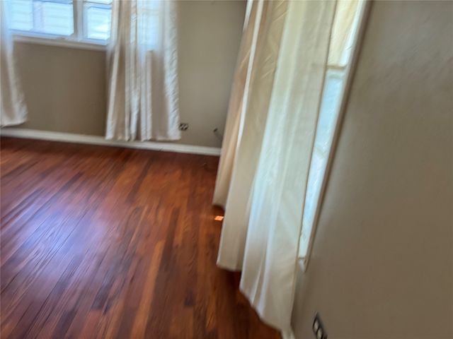 221 W Monterey Street, Denison, TX 75020