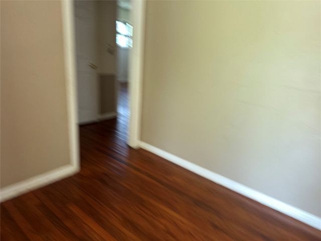 221 W Monterey Street, Denison, TX 75020