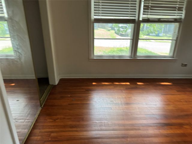 221 W Monterey Street, Denison, TX 75020