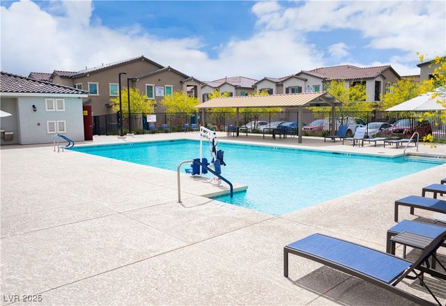 7342 North Decatur Boulevard 5, Las Vegas, NV 89131