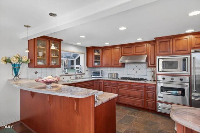 2408 Ocean Drive, Oxnard, CA 93035