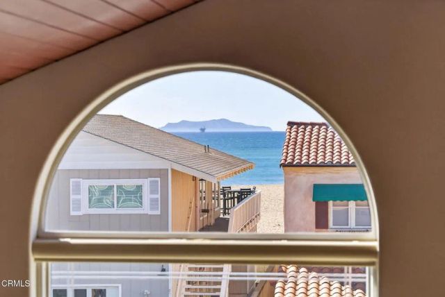 2408 Ocean Drive, Oxnard, CA 93035