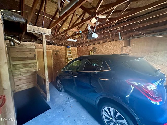 118 Bright Ridge Court, Church Hill, TN 37642