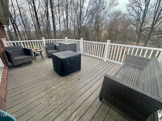 118 Bright Ridge Court, Church Hill, TN 37642