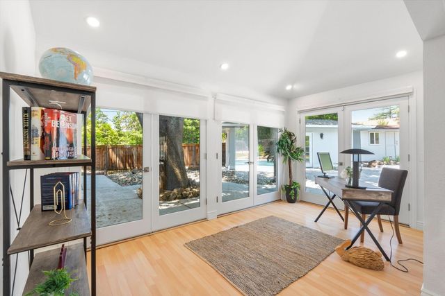 4201 Fair Oaks Blvd, Sacramento, CA 95864