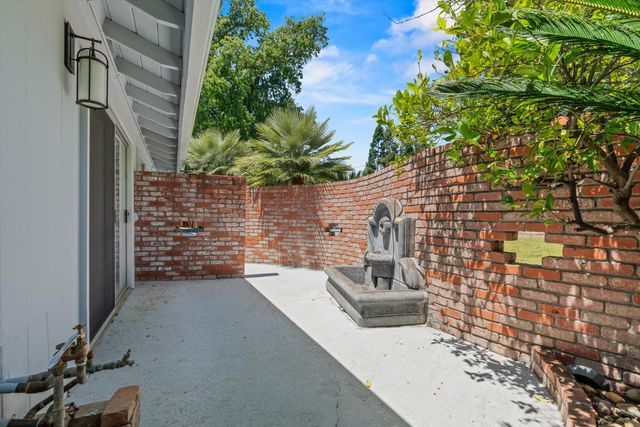 4201 Fair Oaks Blvd, Sacramento, CA 95864