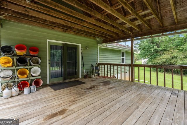 135 Russell Lane, Carrollton, GA 30116