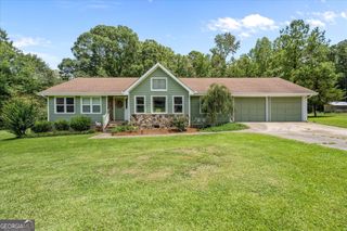 135 Russell Lane, Carrollton, GA 30116