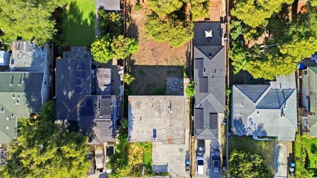 1030 Bradley Way, East Palo Alto, CA 94303