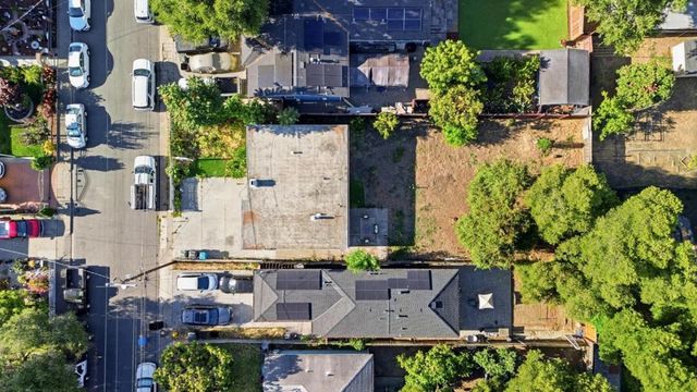 1030 Bradley Way, East Palo Alto, CA 94303