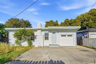 1030 Bradley Way, East Palo Alto, CA 94303