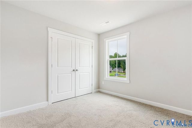 12607 Poplar Village Pl, Chester, VA 23035
