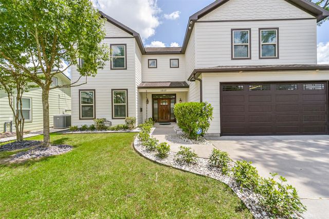 1317 Chantilly Lane, Houston, TX 77018
