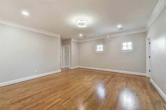 1317 Chantilly Lane, Houston, TX 77018
