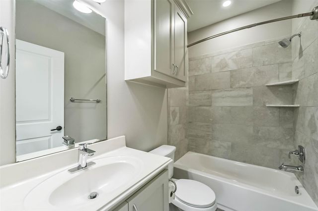 1317 Chantilly Lane, Houston, TX 77018