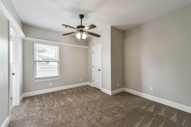 1317 Chantilly Lane, Houston, TX 77018