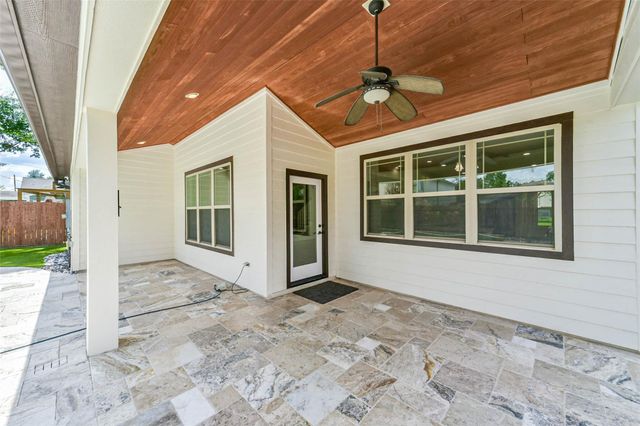 1317 Chantilly Lane, Houston, TX 77018