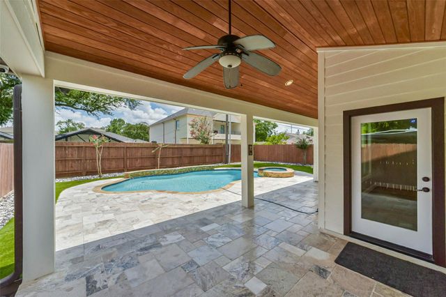 1317 Chantilly Lane, Houston, TX 77018