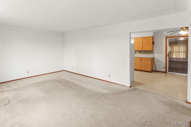 7132 W Main Street, Maryville, IL 62062