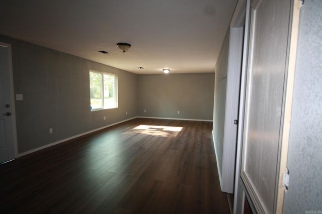 1205 N Walters Avenue, Dierks, AR 71833