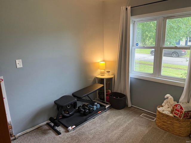 4532 E Macgregor Road, South Bend, IN 46614